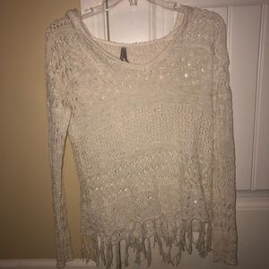 White hooded sweatshirt